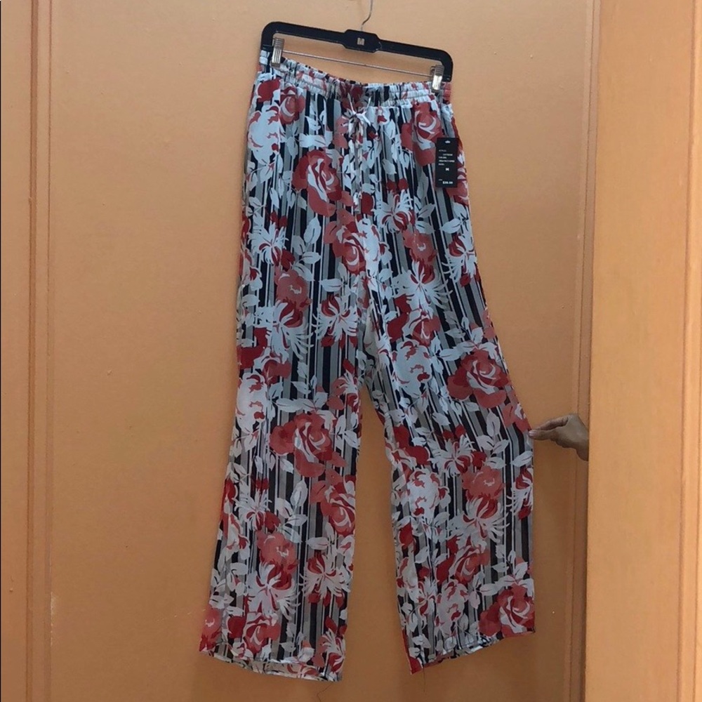 Robert Louis wide leg/ flowy pants